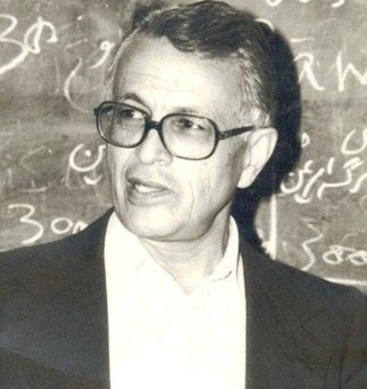 مهرداد بهار 