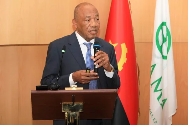 مدیرعامل الماس آنگولا