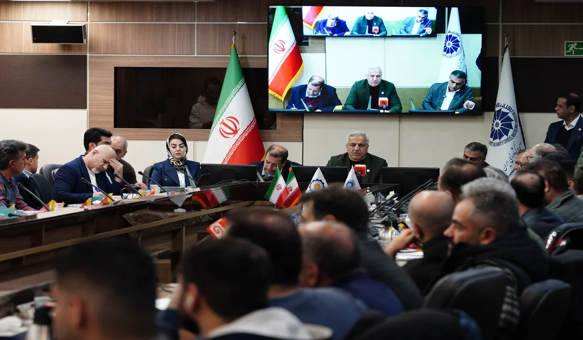 حجت شفائی در نشست تولیدکنندگان طلا