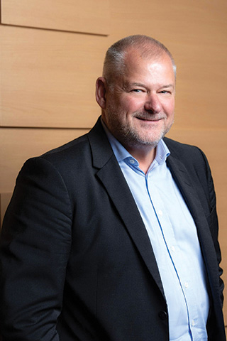 مدیرعامل الماس دیبرز