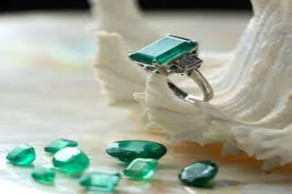 سنگ قیمتی