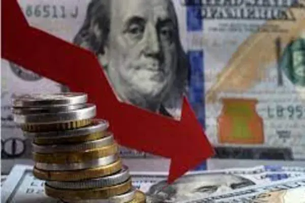 یک پیش‌بینی جدید درباره قیمت دلار تا پایان سال1403/ قیمت دلار تا چه حد تغییر می‌کند؟