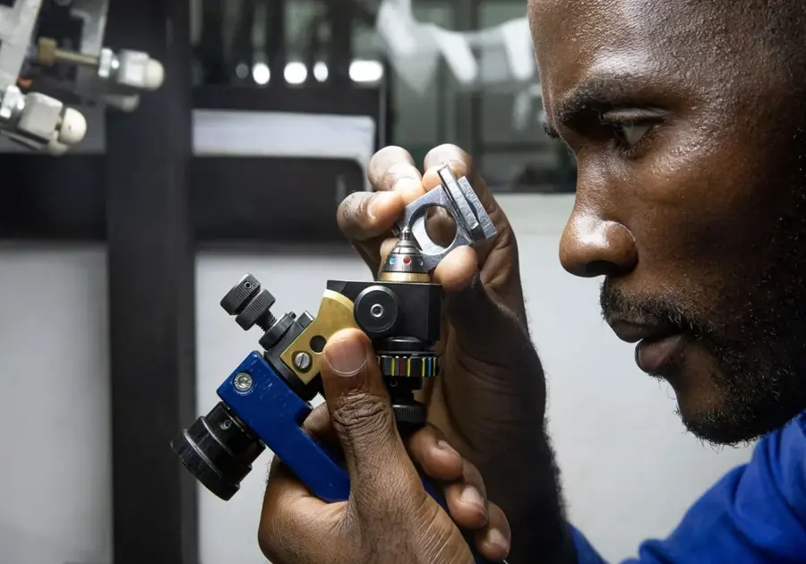 نبرد الماس در قلب آفریقا