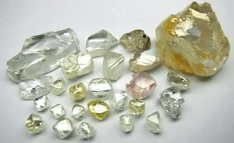 یک میلیون قیراط الماس بدون خریدار ماند