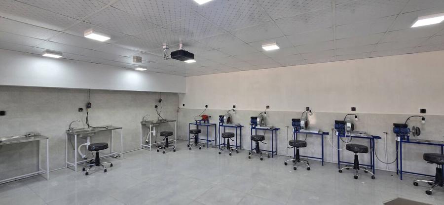 بهره برداری از کارگاه تخصصی تراش فیرزوه و گوهرسنگ در نیشابور