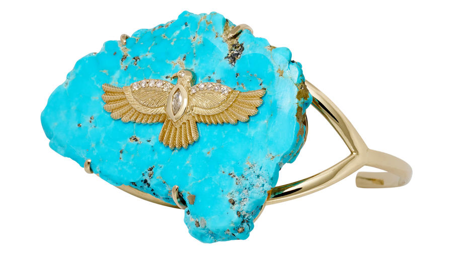 جشن گرفتن سنگهای ماه تولد آذر