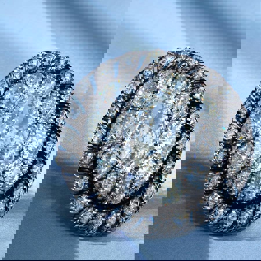 گوشواره الماس ناپلئون فراتر از برآوردهای حراج میدرخشد