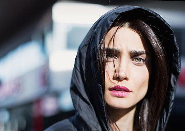 عکس باورنکردنی تینا آخوندتبار قبل از عمل های زیبایی