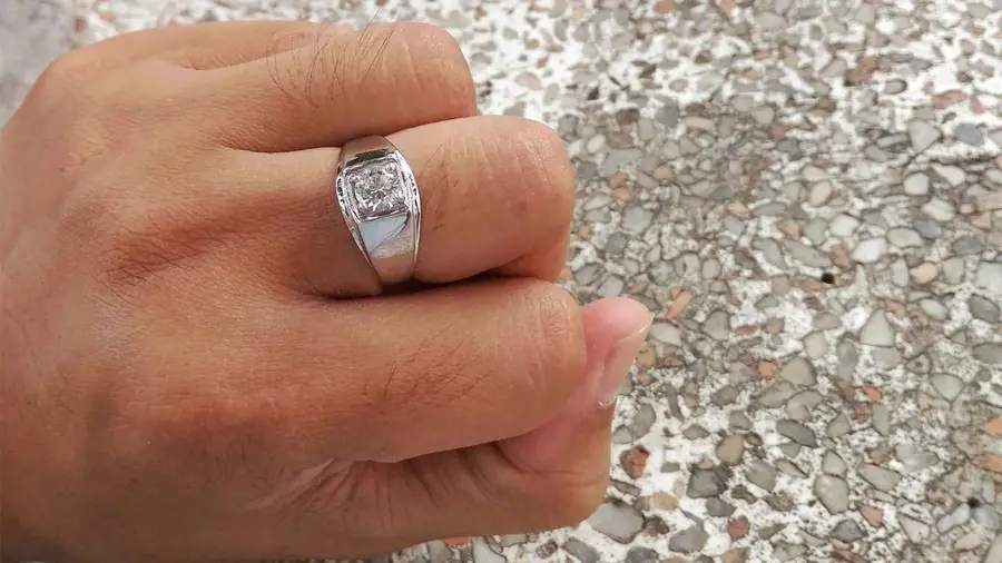 استقبال مصرف کنندگان از جواهرات آزمایشگاهی