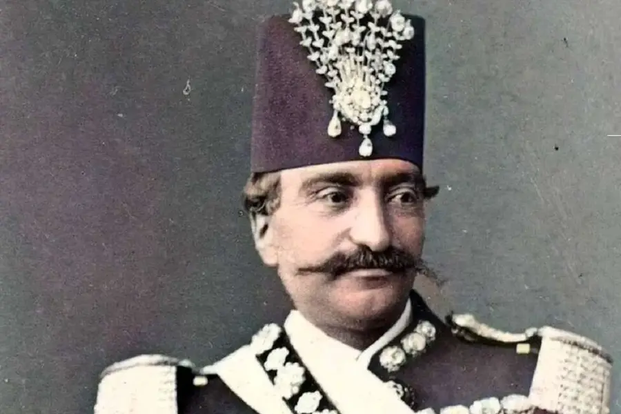 کره جواهر نشان ناصرالدین شاه با هزاران الماس