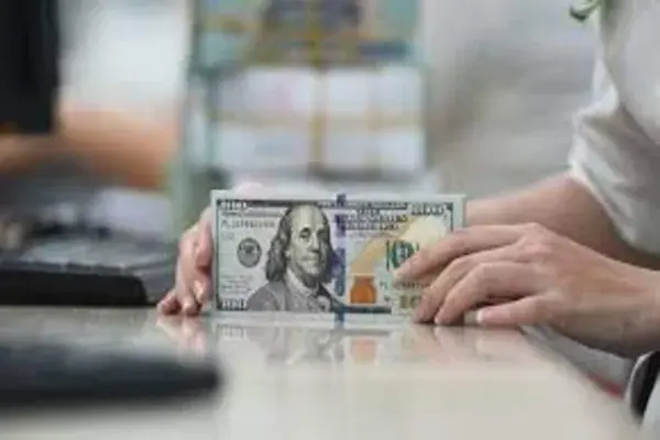  ارزش دلار نیرویی تازه گرفت